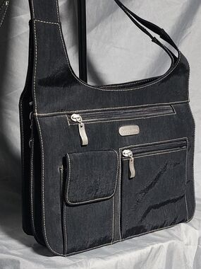 Baggallini Everyday Black Nylon Crossbody Bag Purse
